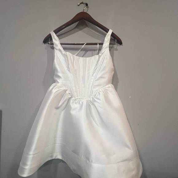 Lulu’s Bubbly Love White Taffeta Corset Mini Dress - Picture 7 of 7